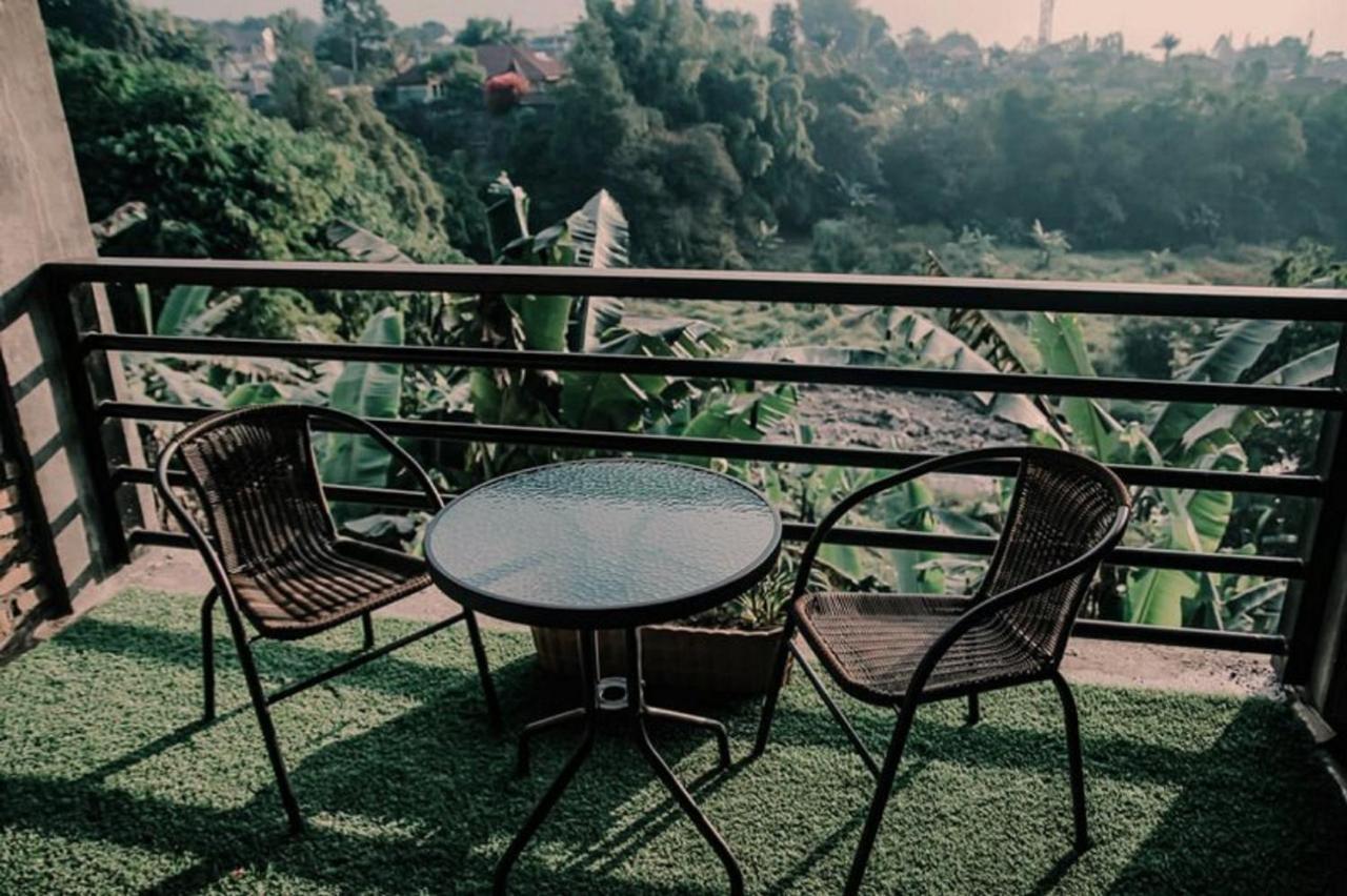 Vila Njd Bogor Eksteriør bilde